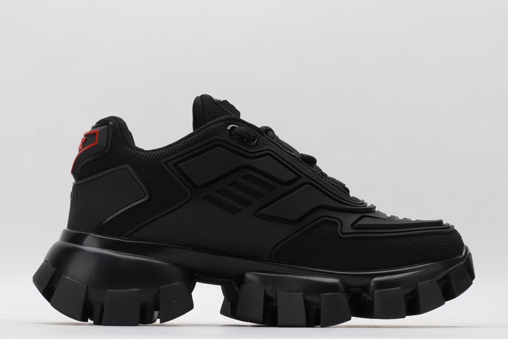 P*rada SNEAKER